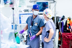 University of Virginia Resident Jason Scafidi, M.D. learns the finer points of Liver Transplant Anesthesia from Dr. Eryn Thiele, M.D.