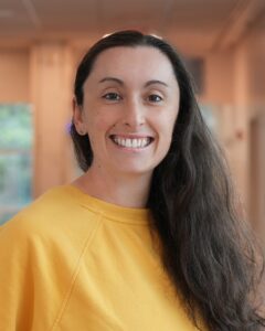 Ayres, Karolina