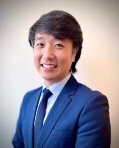 Headshot of Thomas Shin