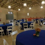 a banquet hall with no one sitting in it