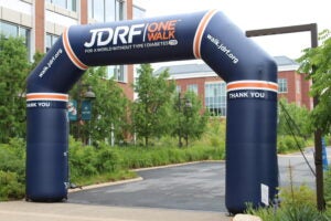 JDRF balloon arch