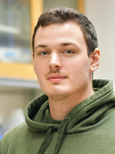 Mike Lemke in the Dr Thurl Harris Lab UVA in the School of Medicine