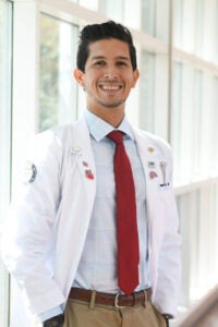 UVA Radiology 4th year medical student scholarship recipient Fernando Rivera-Meléndez