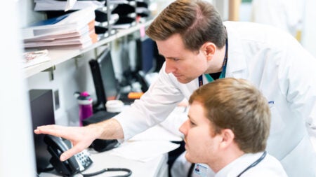 University of Virginia Kenan Yount, MD, Surgery teaches a Fourth Year Medical Student